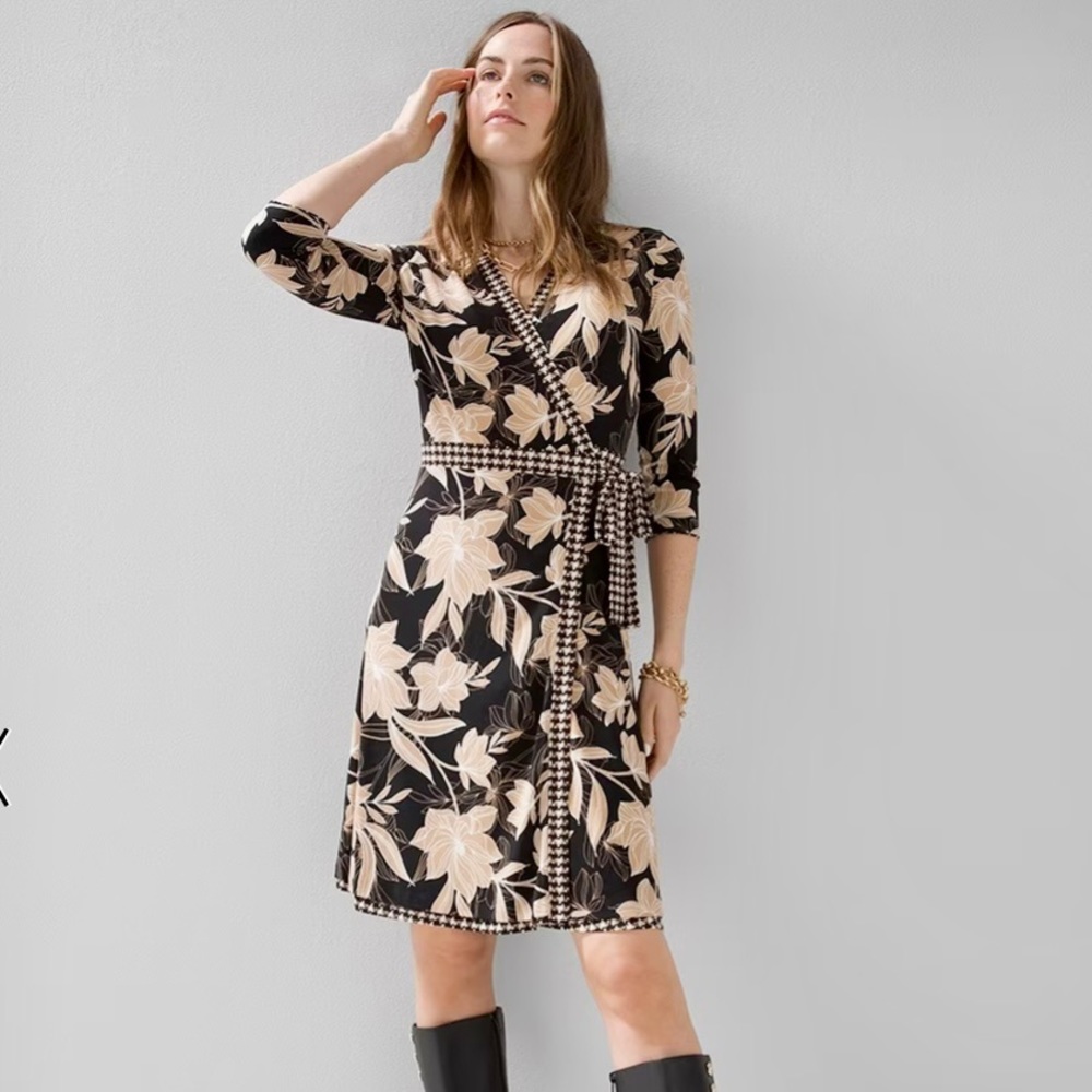 WHBM Reversible 3/4 Sleeves Wrap Dress 00